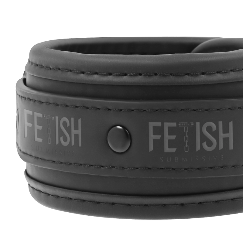FETISH SUBMISSIVE - HALSKETTE UND HANDSCHELLEN AUS VEGANEM LEDER MIT NOPRENE-FUTTER – Bild 9